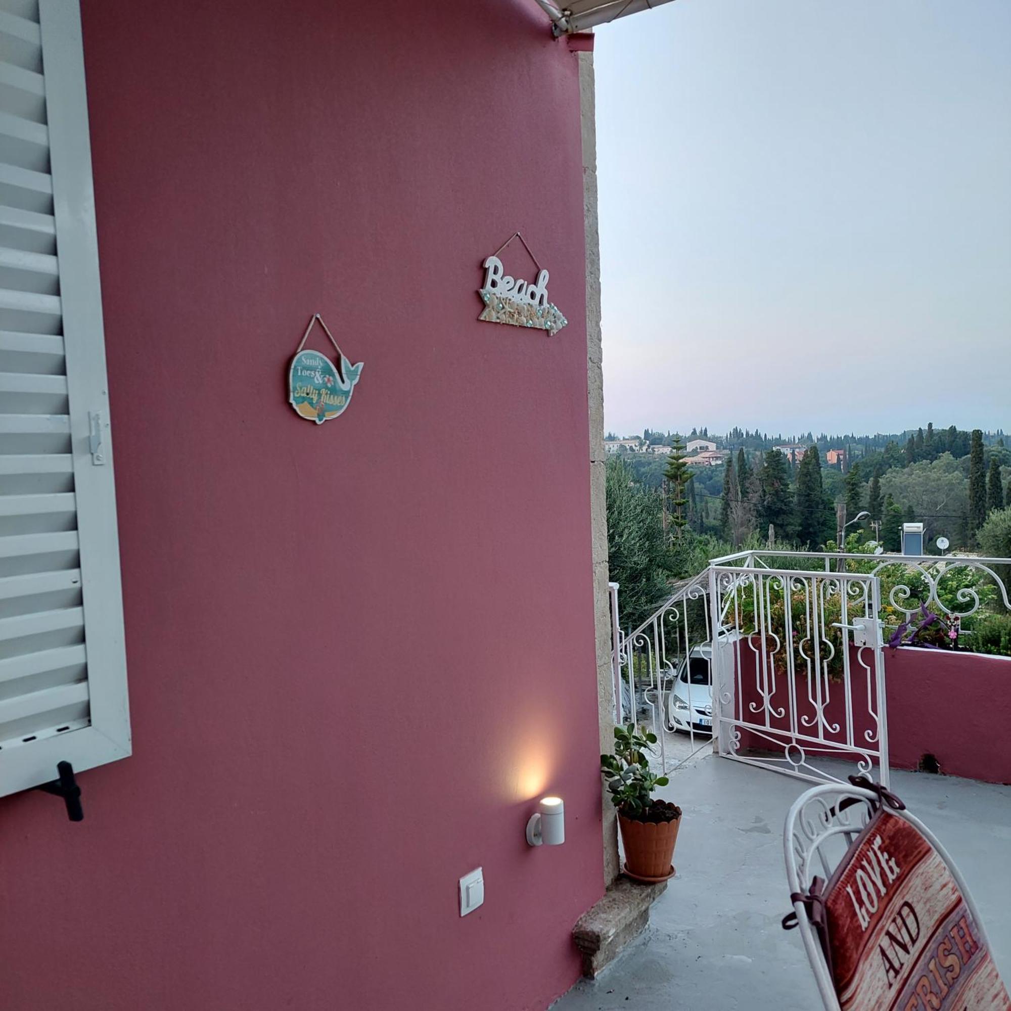 Villa Kontesa Kamara  Bilik gambar